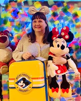 Kathy Osborn - Vacation Planner with Platinum Mouse